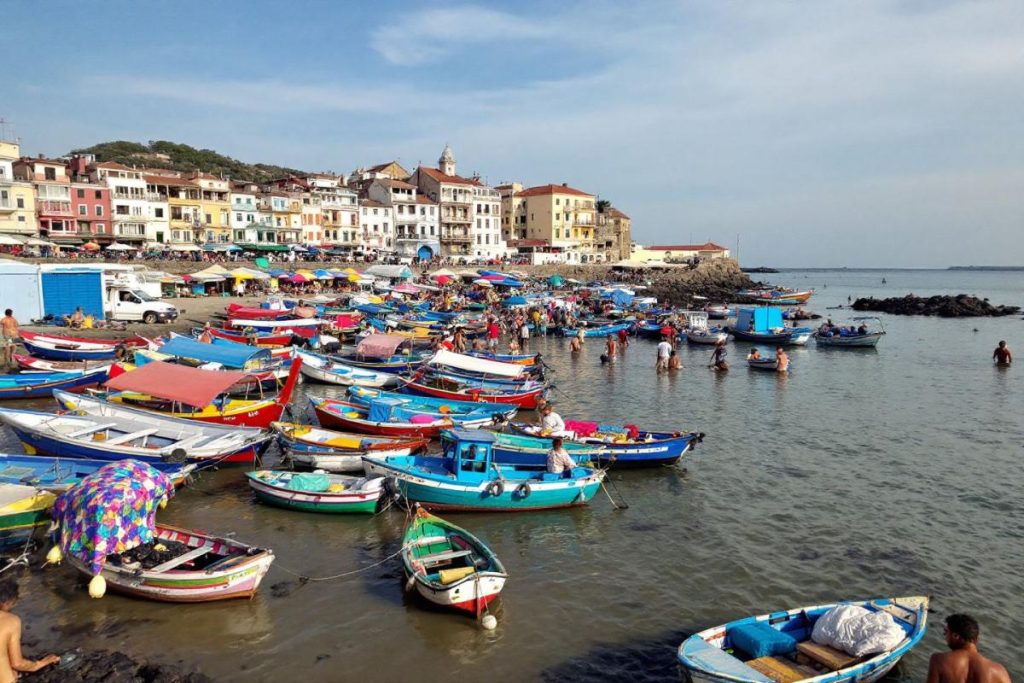 Plus dépaysante que La Rochelle, moins fréquentée que Bordeaux : la surprise de l’Atlantique