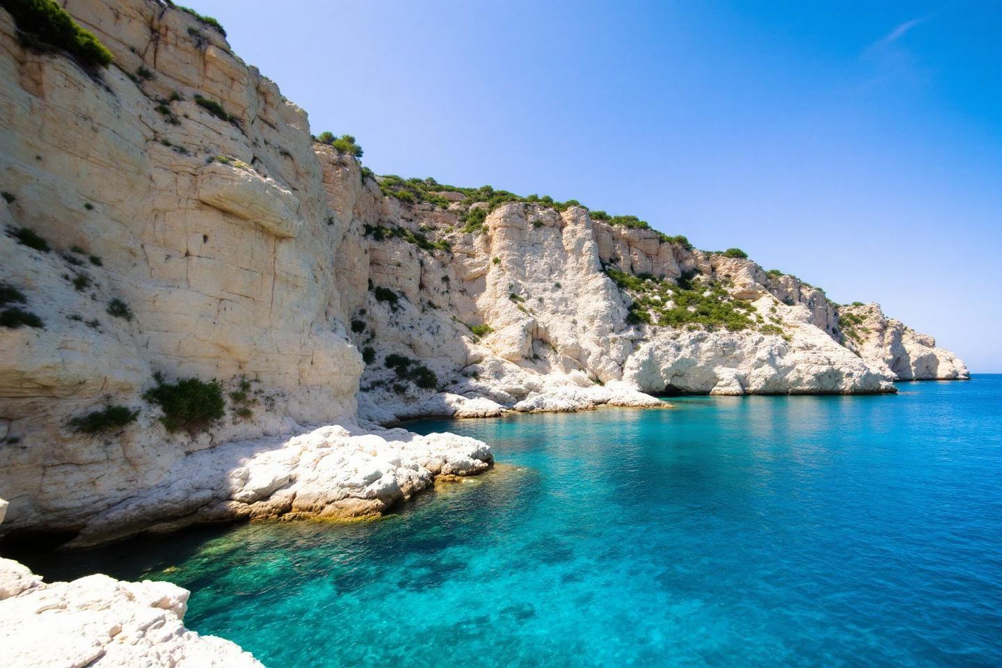 Calanque de Sugiton