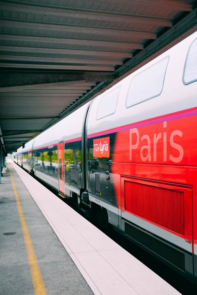 train direction Paris