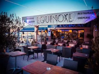Equinoxe (plage privée) à Marseille