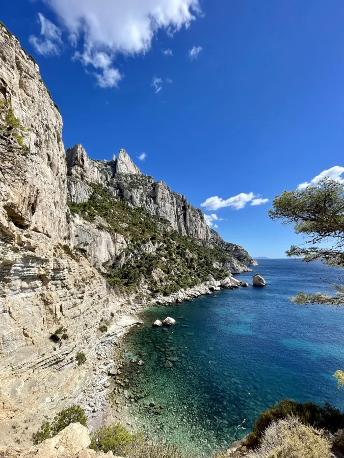 Crique des Pierres Tombées à Marseille